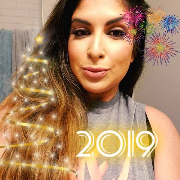 Meet your Posher, Gabrielle - Picture 1 of 1